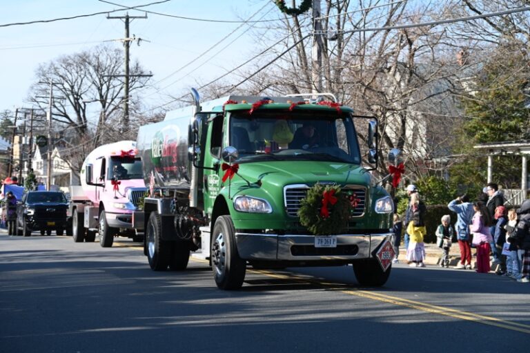 Town of Purcellville's Christmas Parade Blue Ridge Leader